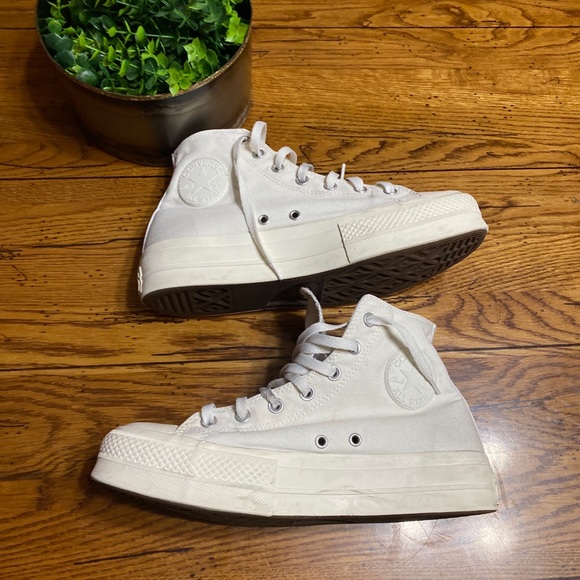 Converse Other - CONVERSE Womens-8, Men- 8 Sneaker Shoes High Top Chuck Taylor ALL Star.